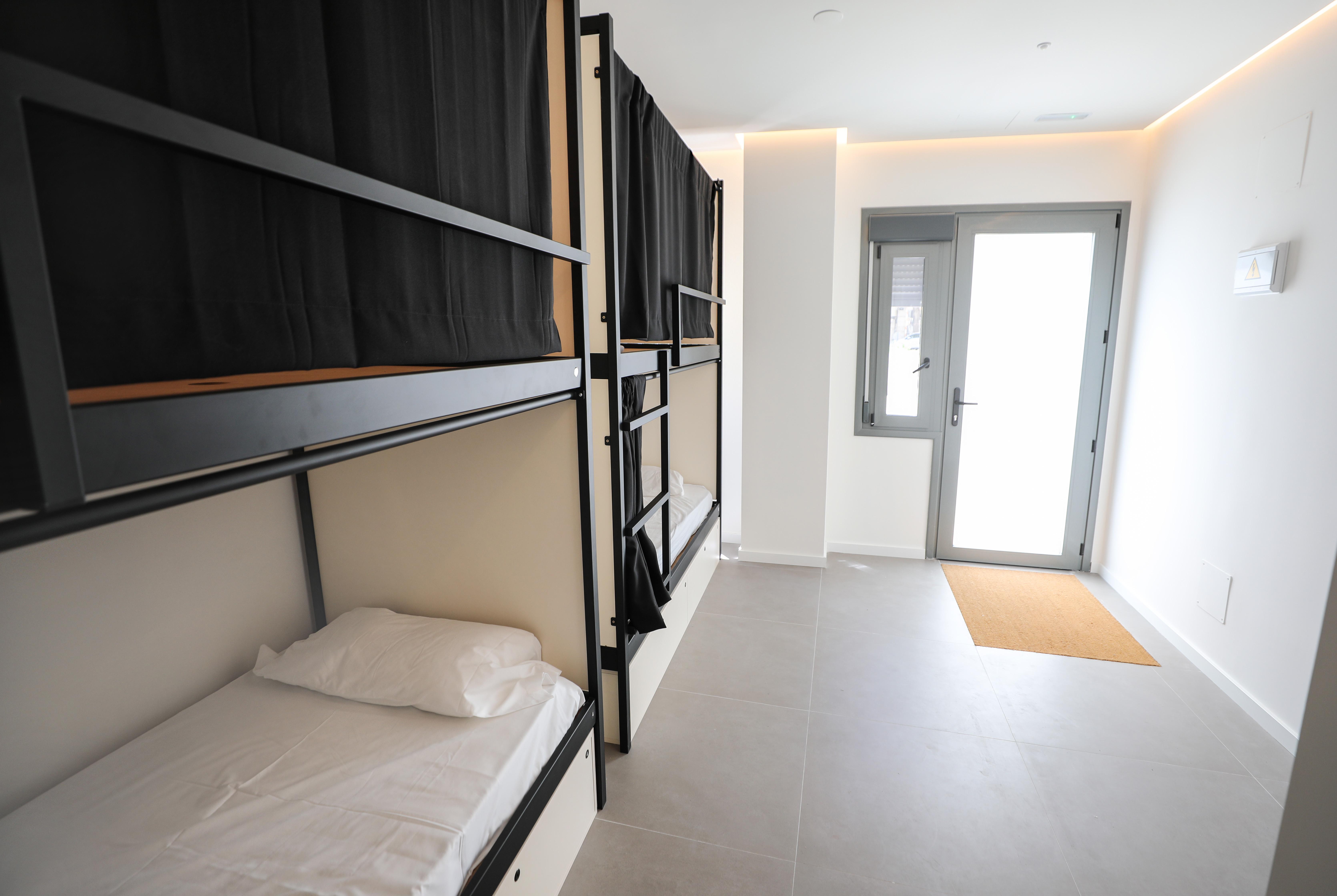 Hostel Myd La Latina Madrid Ngoại thất bức ảnh