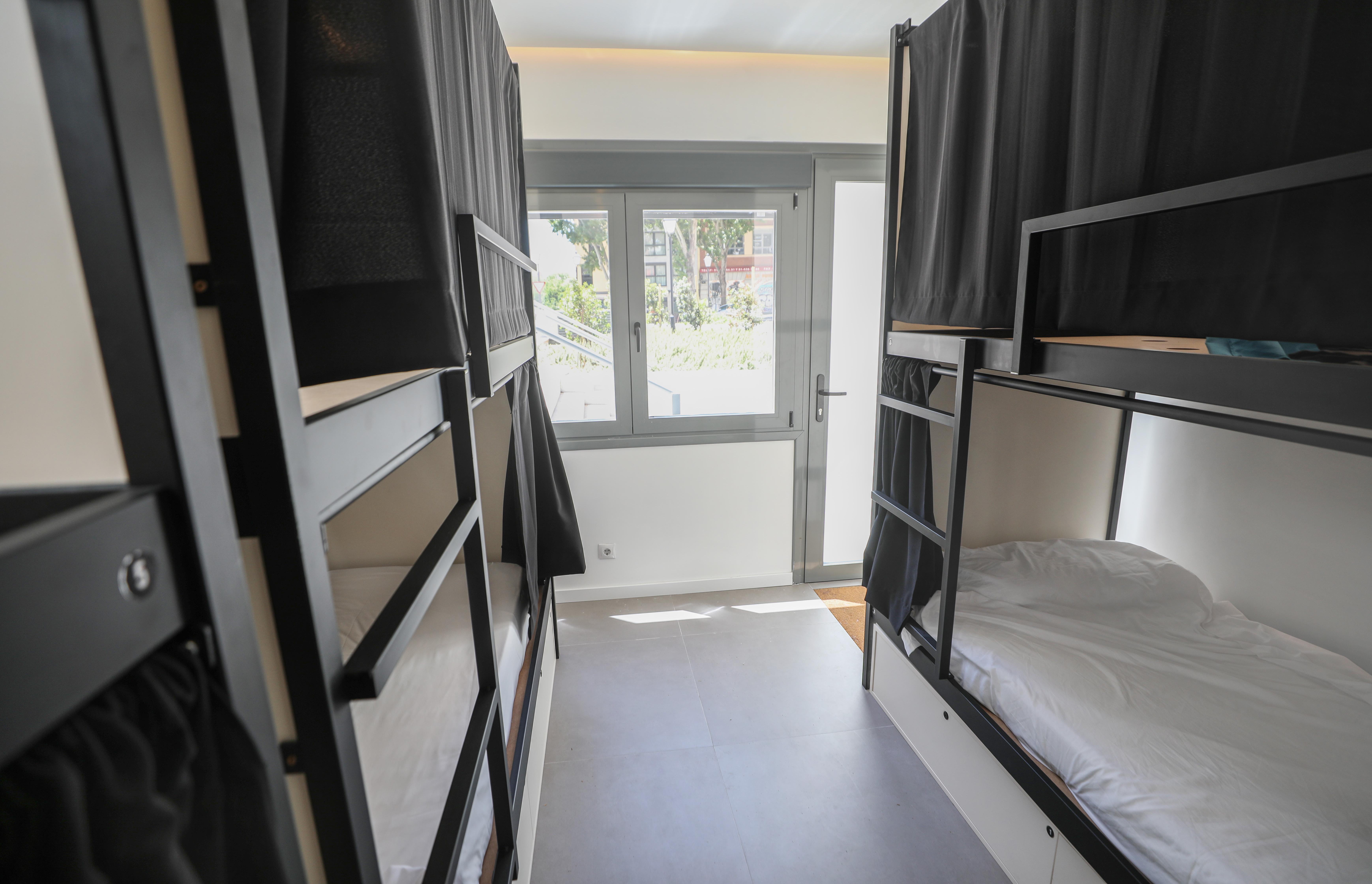 Hostel Myd La Latina Madrid Ngoại thất bức ảnh