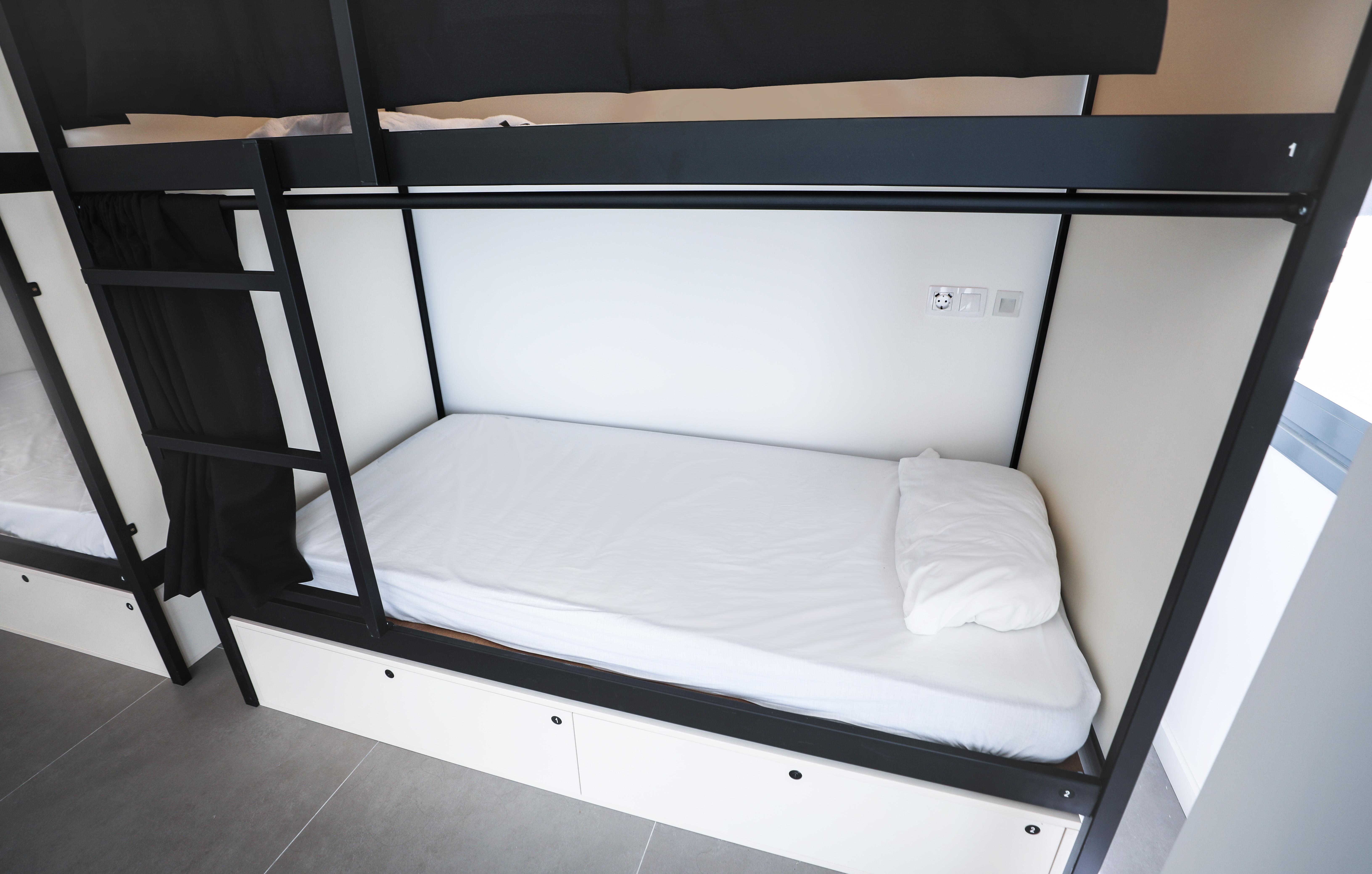 Hostel Myd La Latina Madrid Ngoại thất bức ảnh