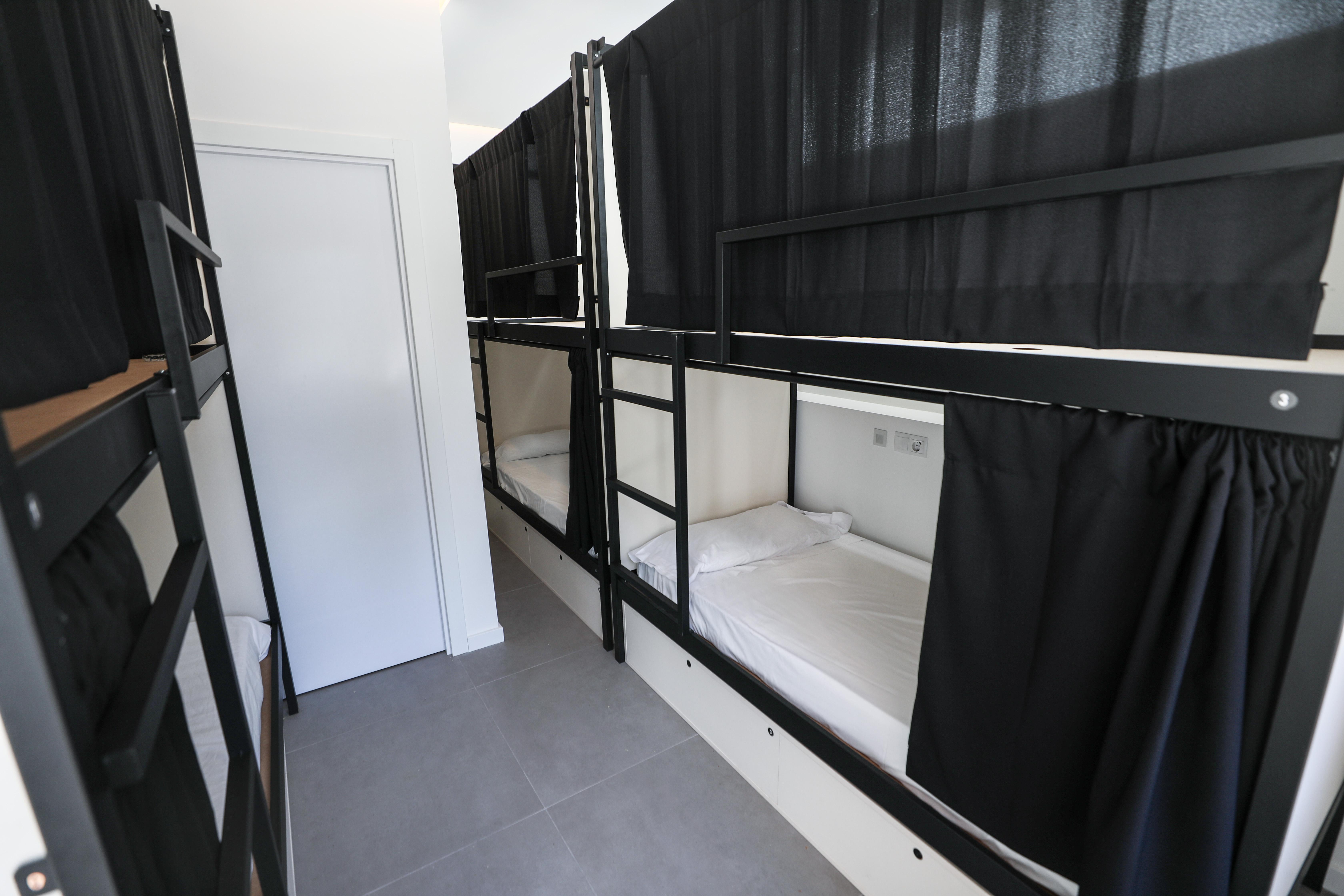 Hostel Myd La Latina Madrid Ngoại thất bức ảnh