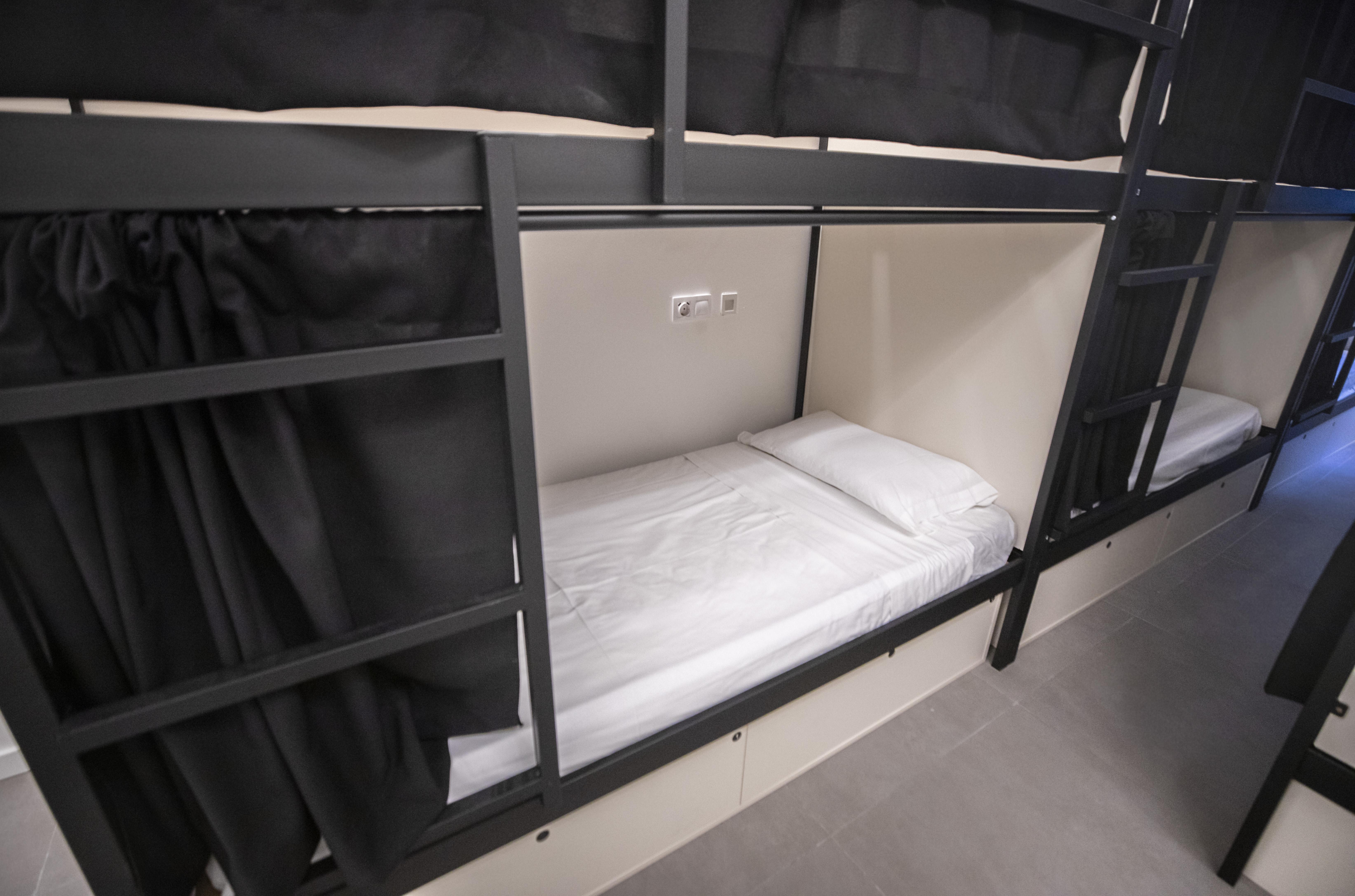Hostel Myd La Latina Madrid Ngoại thất bức ảnh